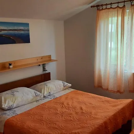 Krpeta Apartment Pakostane