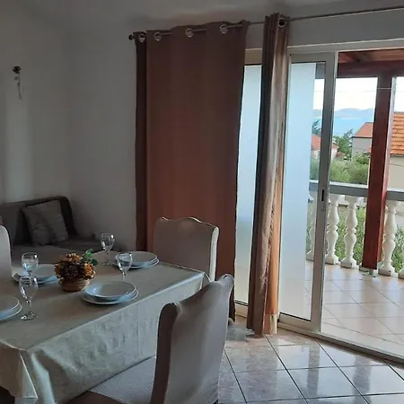Apartment Krpeta *