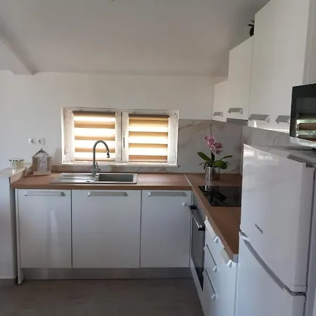 Apartament Krpeta Pakoštane