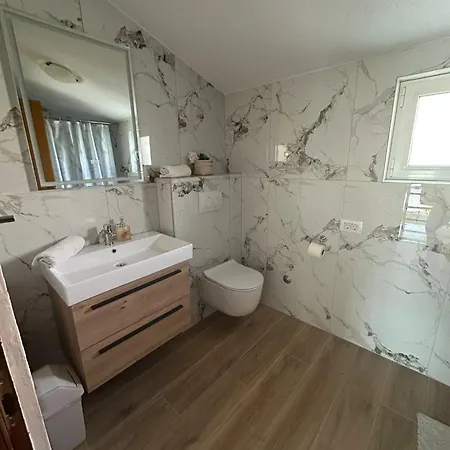Apartman Krpeta *